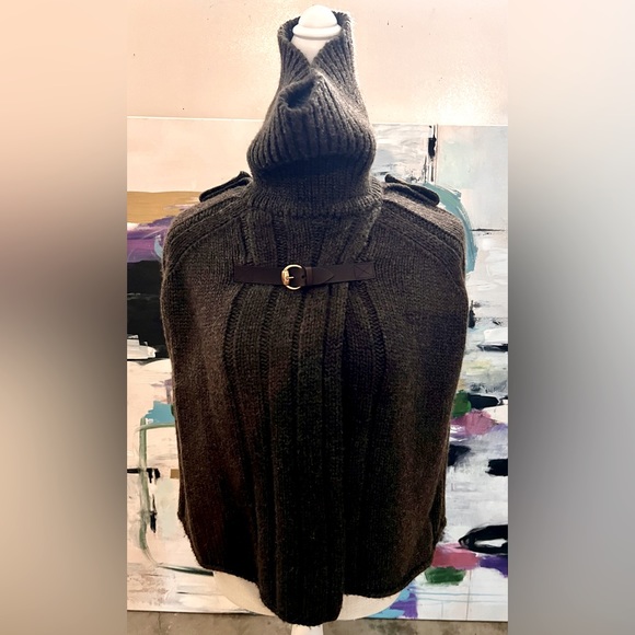 Gucci Other - Gucci camel cape- turtleneck